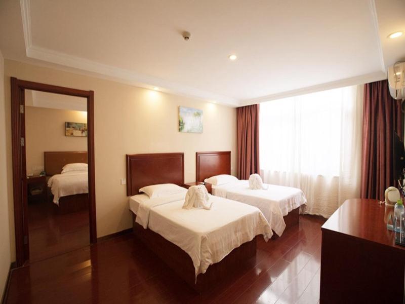 Greentree Inn Hainan Haikou East Train Station East Fengxiang Road Business Hotel Exterior photo