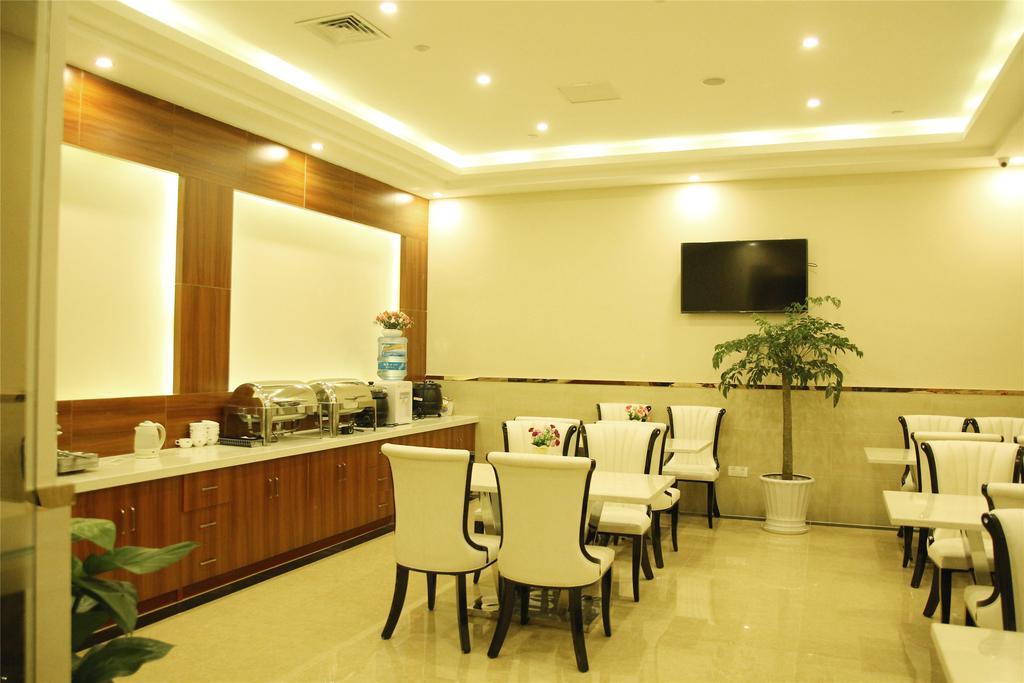 Greentree Inn Hainan Haikou East Train Station East Fengxiang Road Business Hotel Exterior photo